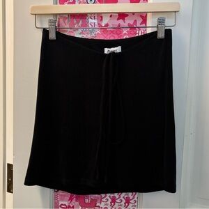 BLACK PRINCESS POLLY SKIRT